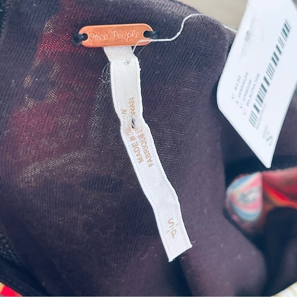 ✌️OUT✌️FREE PEOPLE Boho Mini Dress Long Sleeve vneck small Nwt - Picture 4 of 10